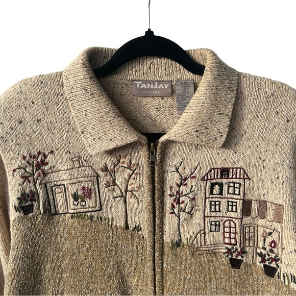 TANJAY Grannycore Cardigan Embroidered w/ Lady Walking Dog Size Petite Medium - Picture 5 of 8